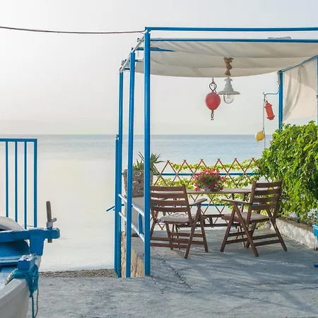 Appartamento Agistri By The Sea Perama  Esterno foto